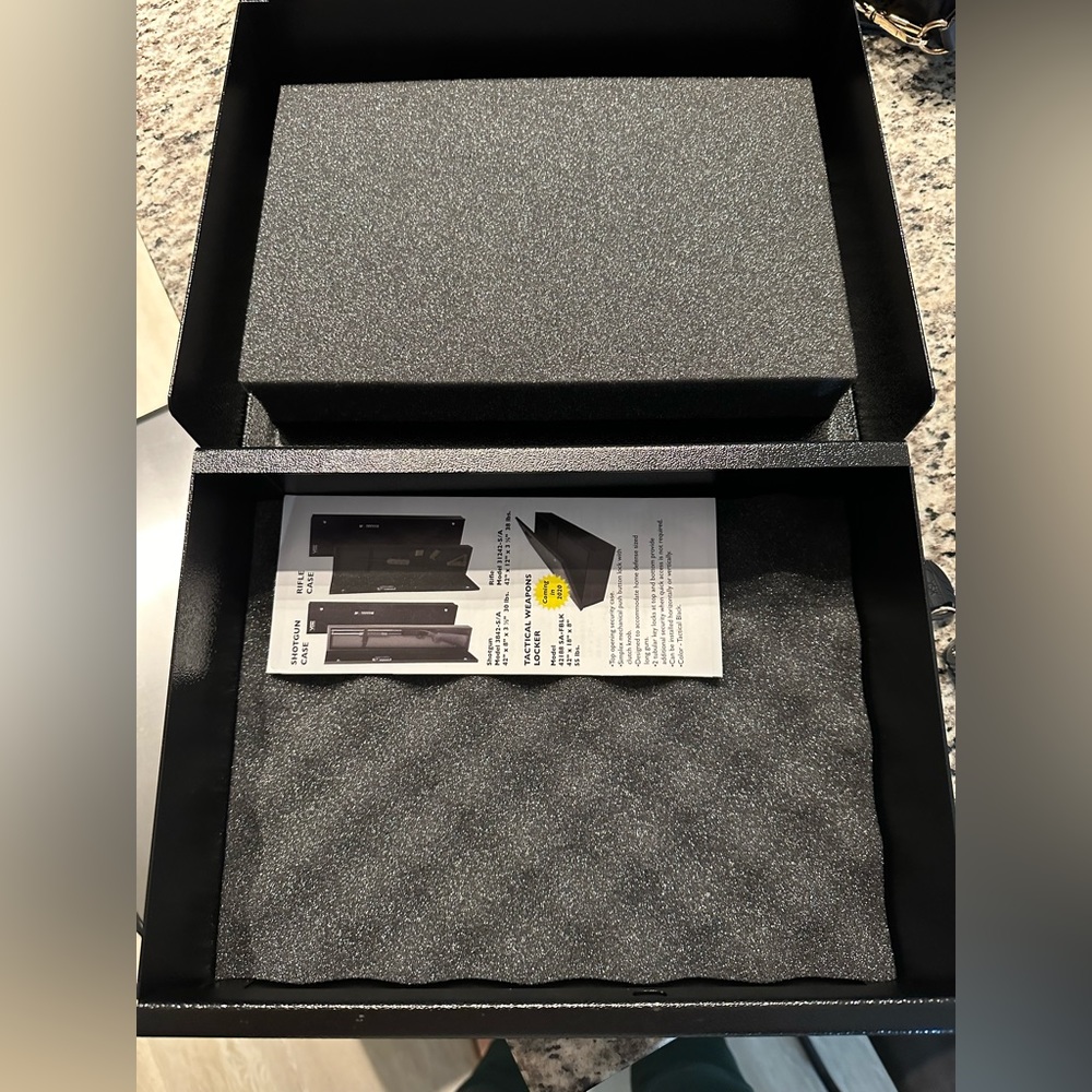 Mini Vault Safe - Picture 2 of 2